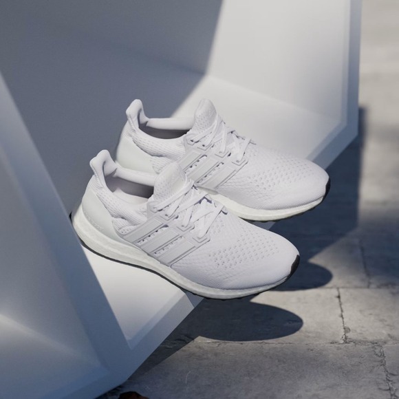 8W / 7M - [NEW] Women's adidas UltraBoost 1.0 Running Shoes  White HQ4207 - Picture 4 of 9